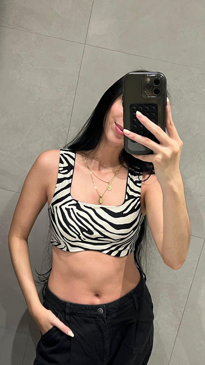 ✤ ANIMAL PRINT TOP ✤