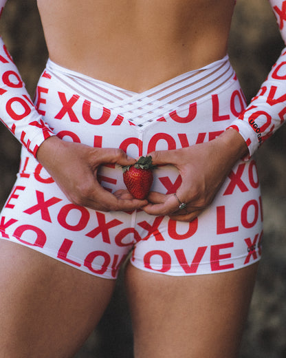 ♥𝗟𝗢𝗩𝗘 𝗦HORTS♥